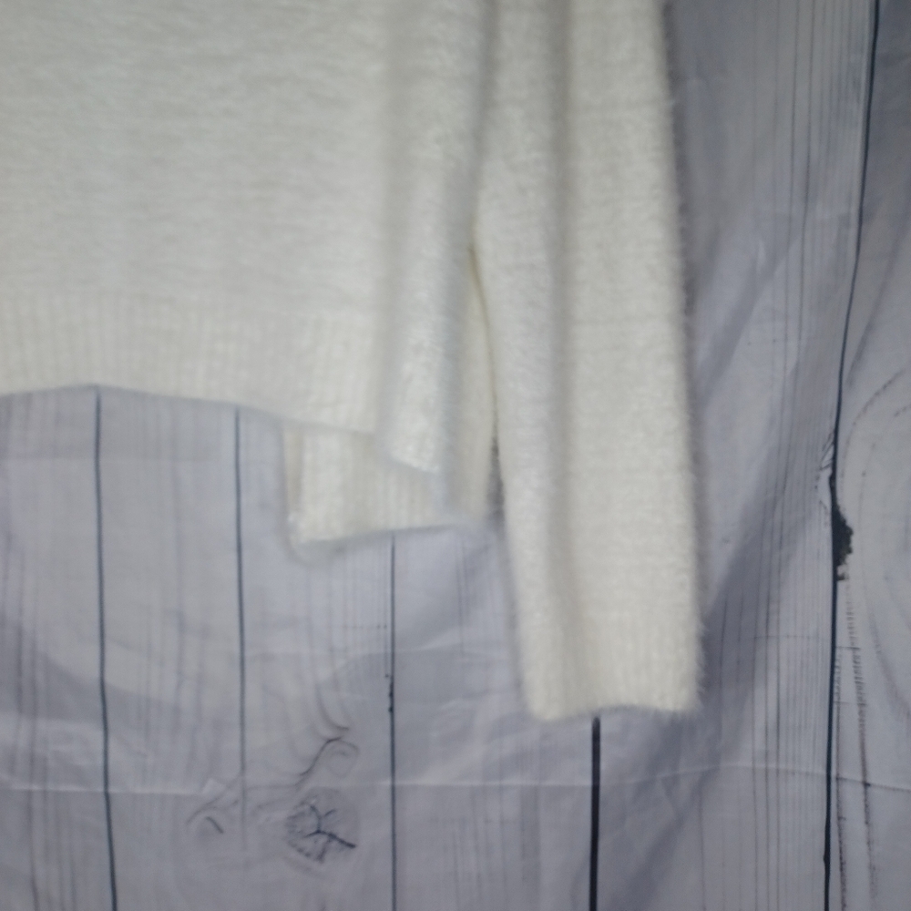 Calvin Klein Women's White Open-Front Cropped Coquette Minimalist Sweater - Picture 7 of 10
